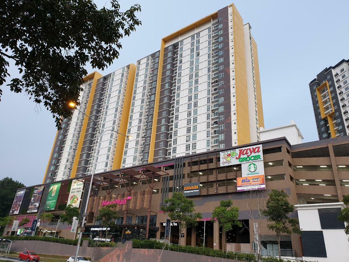 Mesahill Nilai Hotel Exterior foto